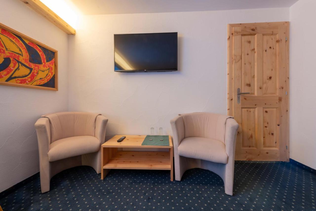 Hotel Grischuna 비비오 외부 사진